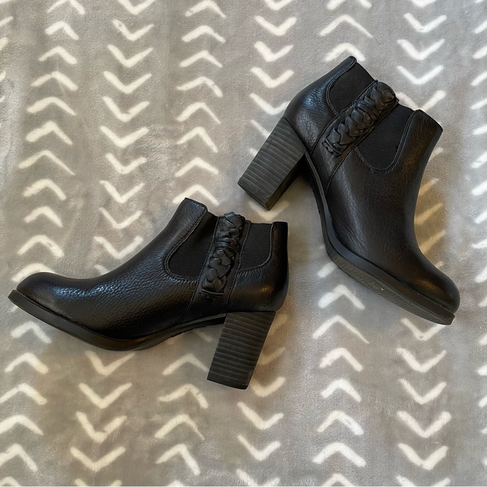 Sperry Black Leather Boots
